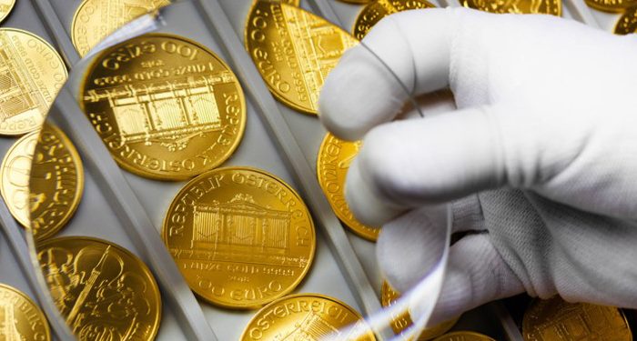Los beneficios de invertir en bullion o monedas de inversión acuñadas en metales preciosos