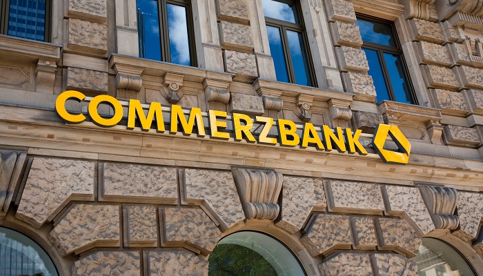 Rótulo de una sucursal de Commerzbank en Francfort