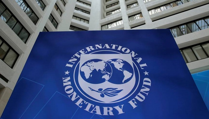 Rótulo de la sede del Fondo Monetario Internacional (FMI)