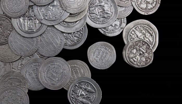 Monedas de plata islámicas del Tesoro de Yazira